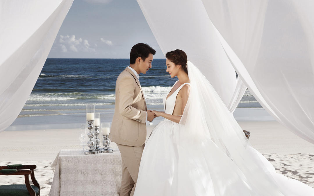 樂蜜旅拍【三亞】珊瑚宮殿+接機(jī)+6000元婚嫁禮