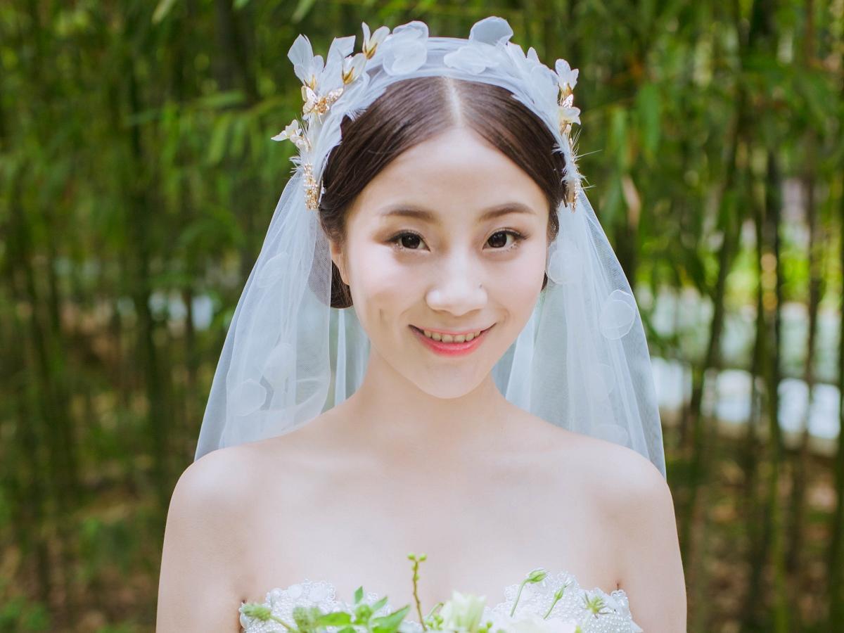 Nice奈斯 总监斯颖跟妆＋两套婚纱 优惠600