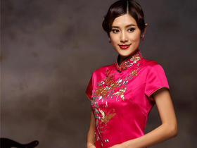 中式礼服---纯手工刺绣旗袍
