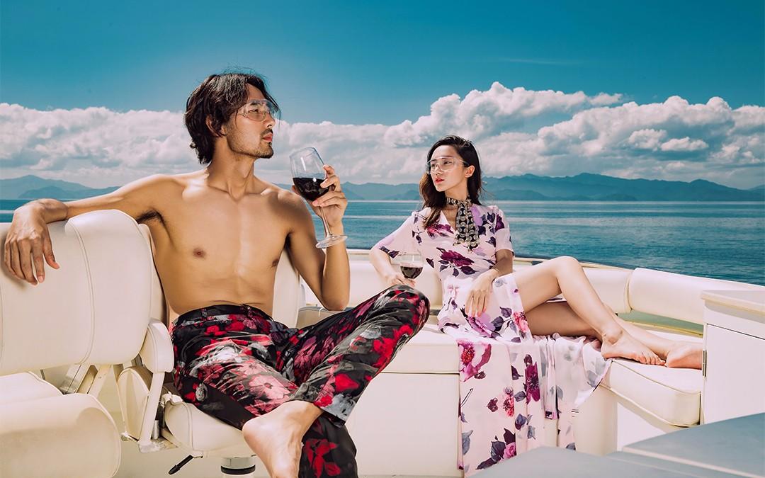 出海游艇与红酒最配哦+还有你我