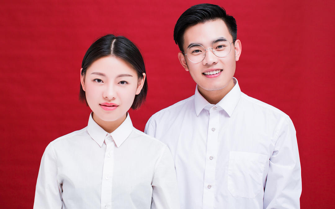 最爱婚纱摄影|私人定制精致结婚登记照