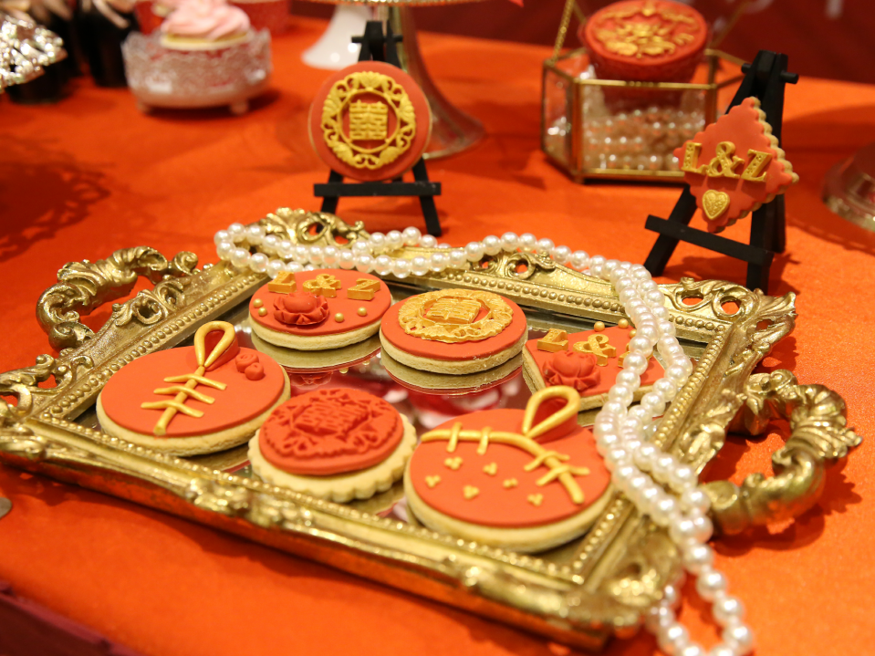 中式婚礼甜品台，古典与现代的融合