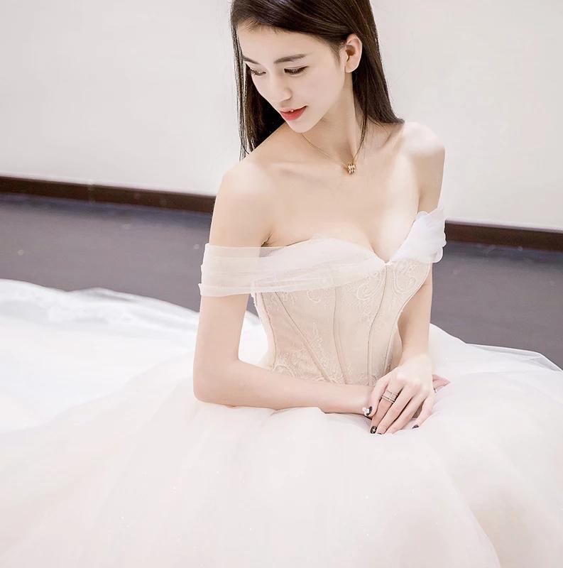 限时抢购一字肩梦幻心形仪式纱一套