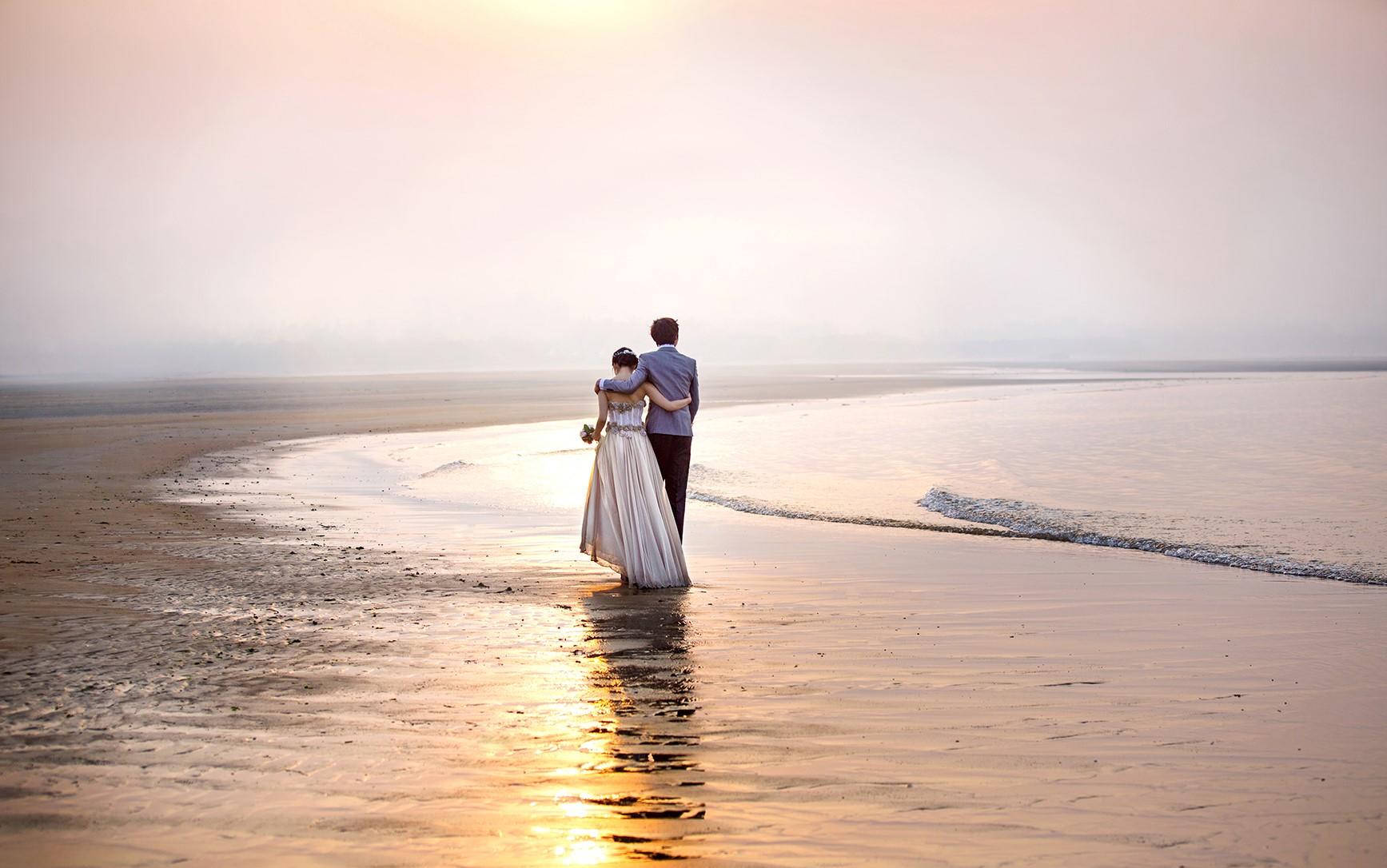 机票补贴【服装不限】+VIP接机+3晚蜜月酒店