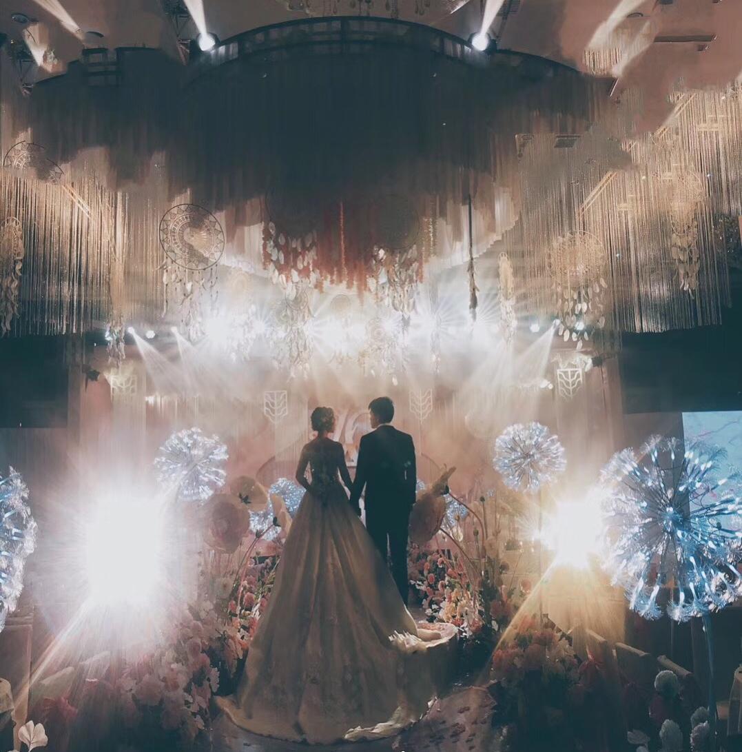 【爆款套系】 浪漫轻奢齐地纱+小五福/敬酒服