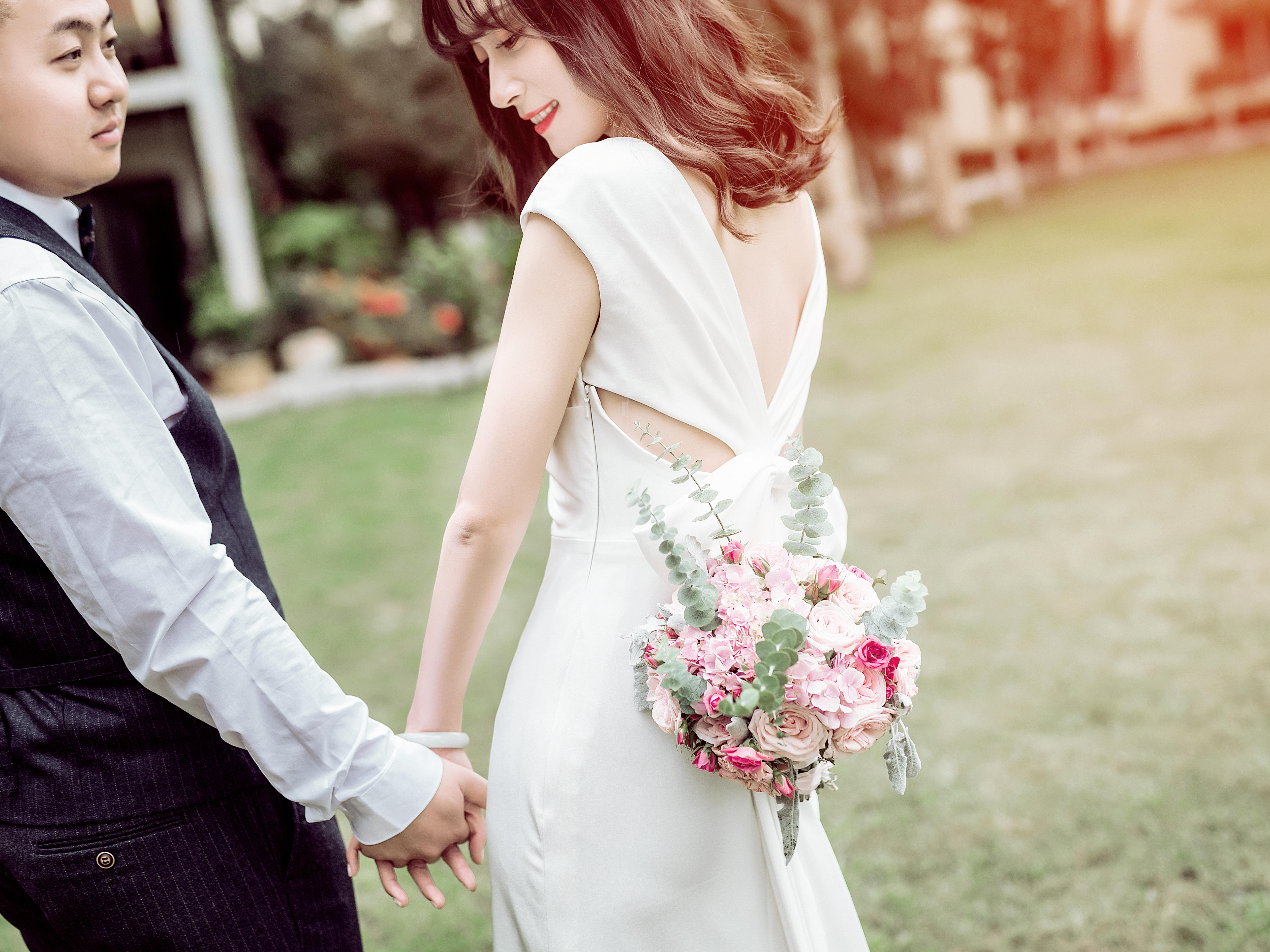 茉莉造型婚礼当天全程跟妆跟拍