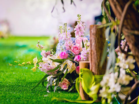 伴侣婚礼 森之映象 森系鲜花搭配白色创意婚礼 