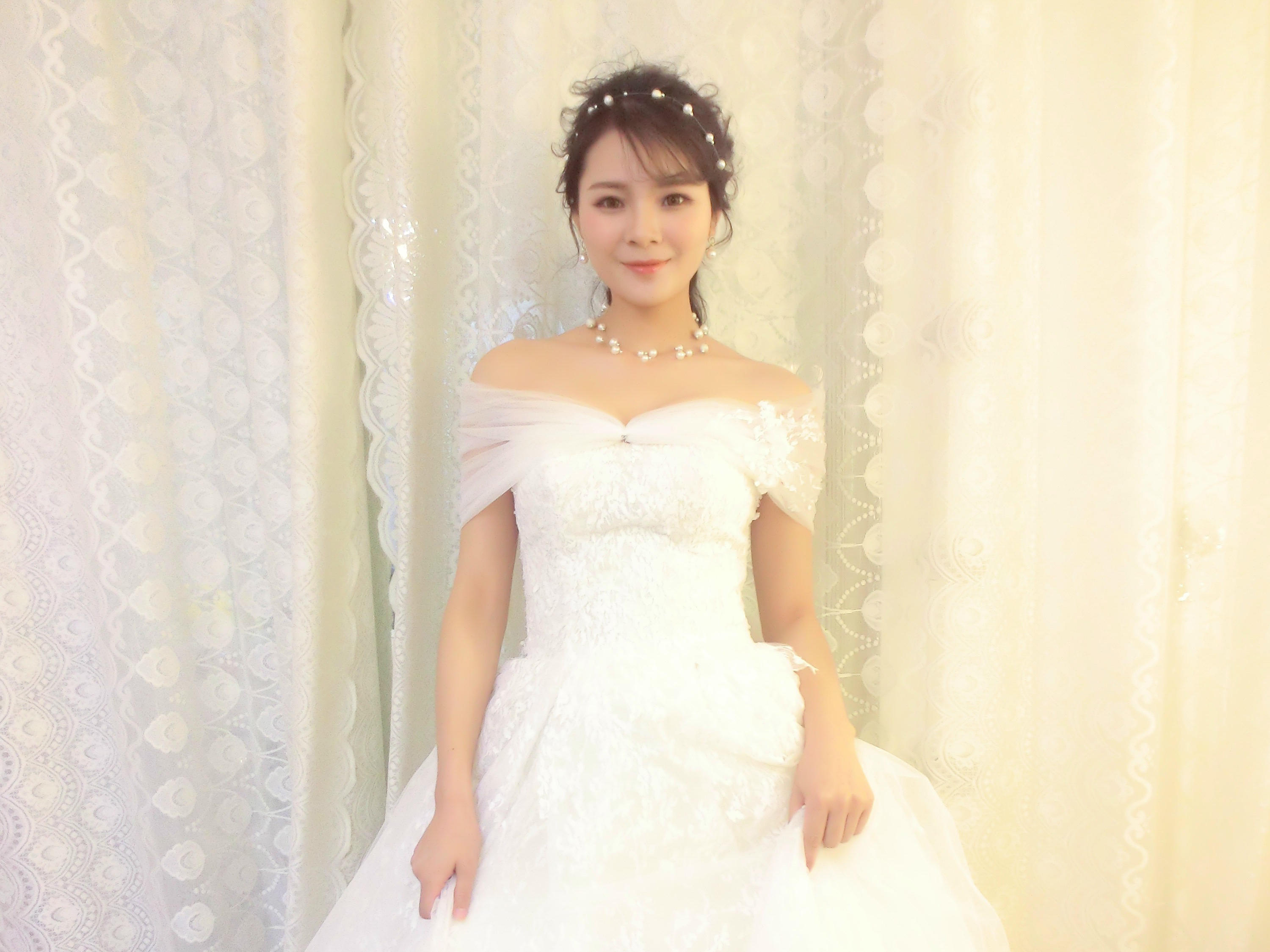 EnLove 唯美韩系婚纱B系列套餐（含跟妆）