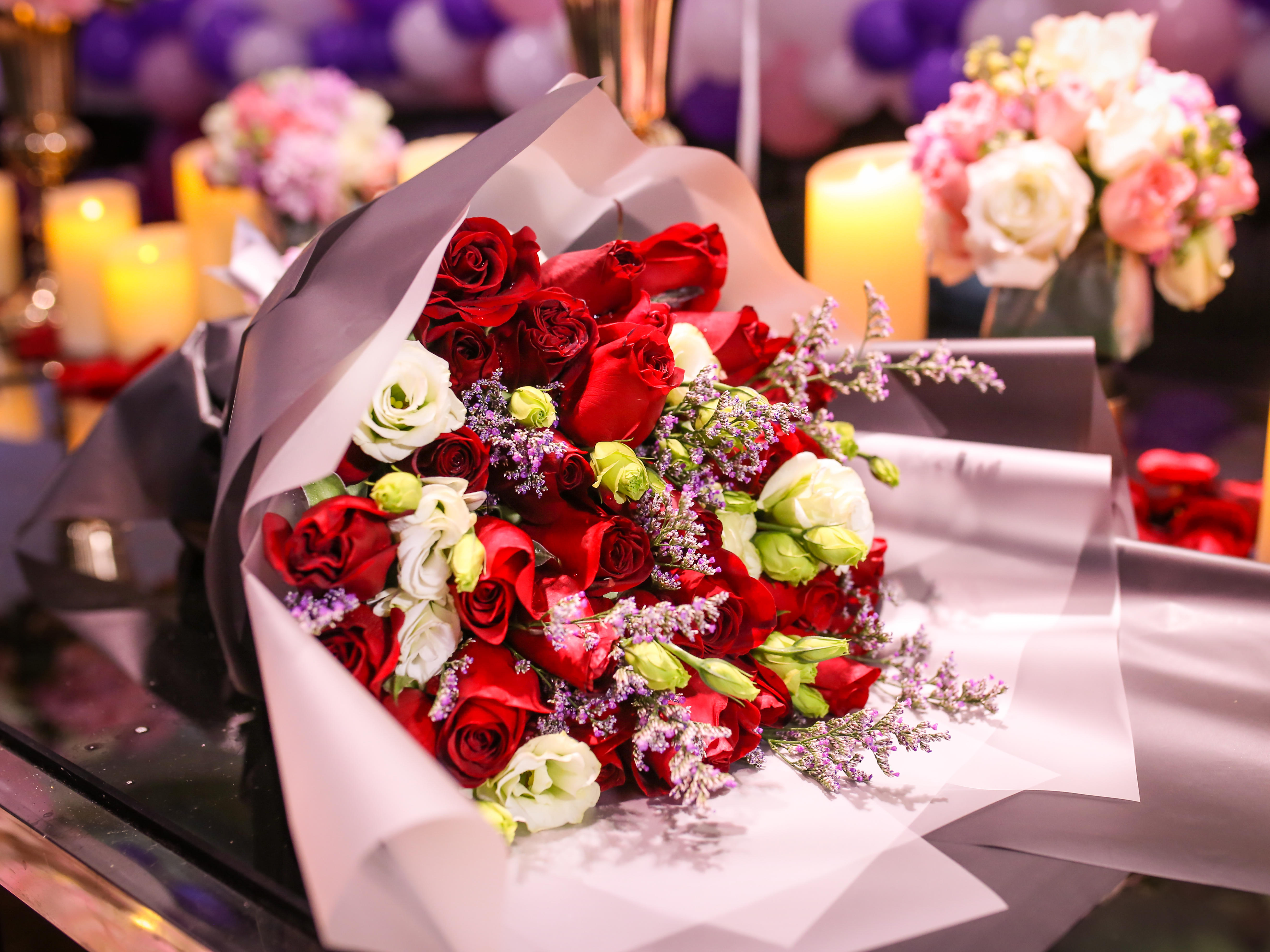 KTV惊喜求婚 简约有心的求婚方式