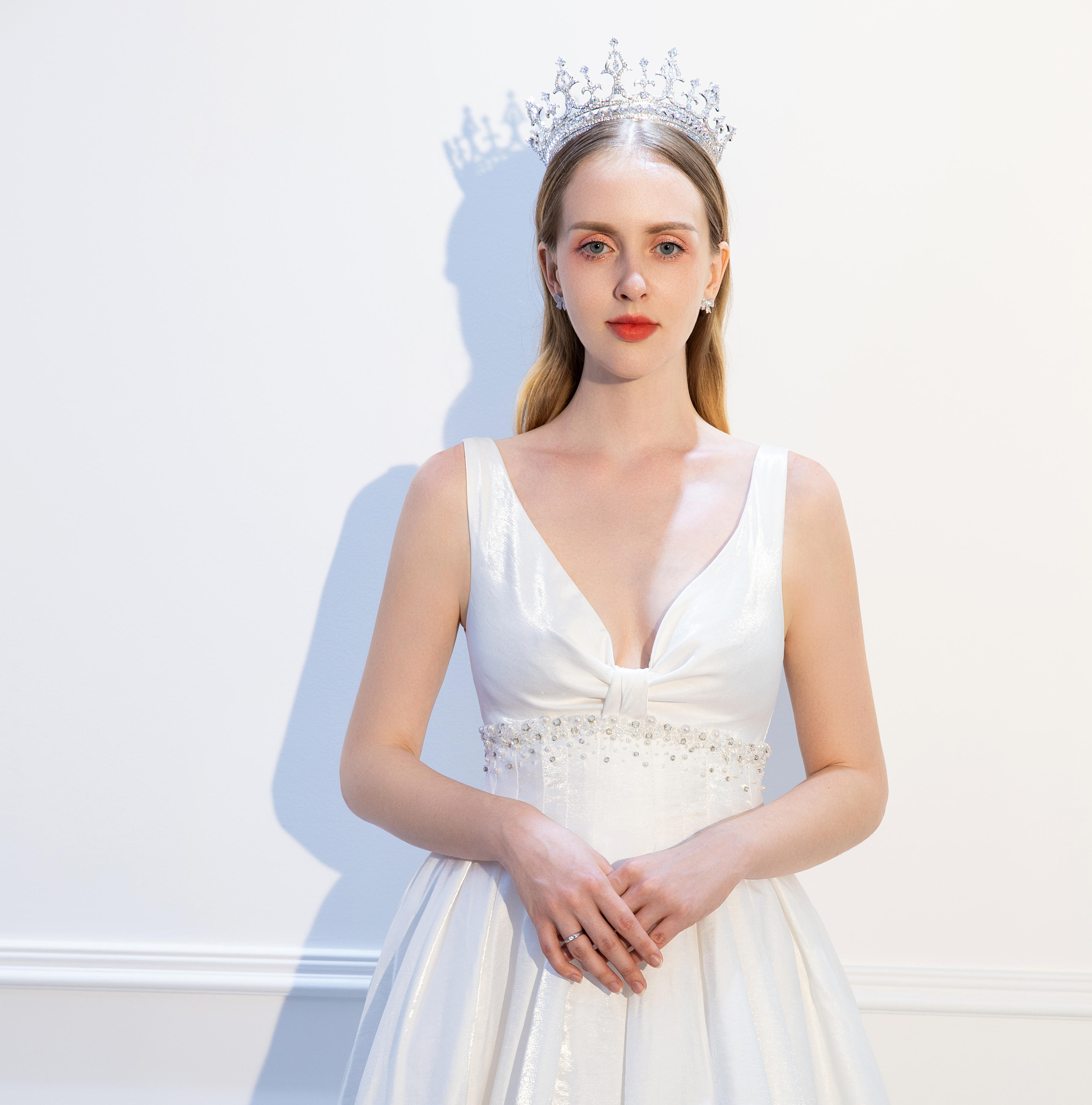 「本季超值」时尚精致出门纱一件首席化妆师跟妆 