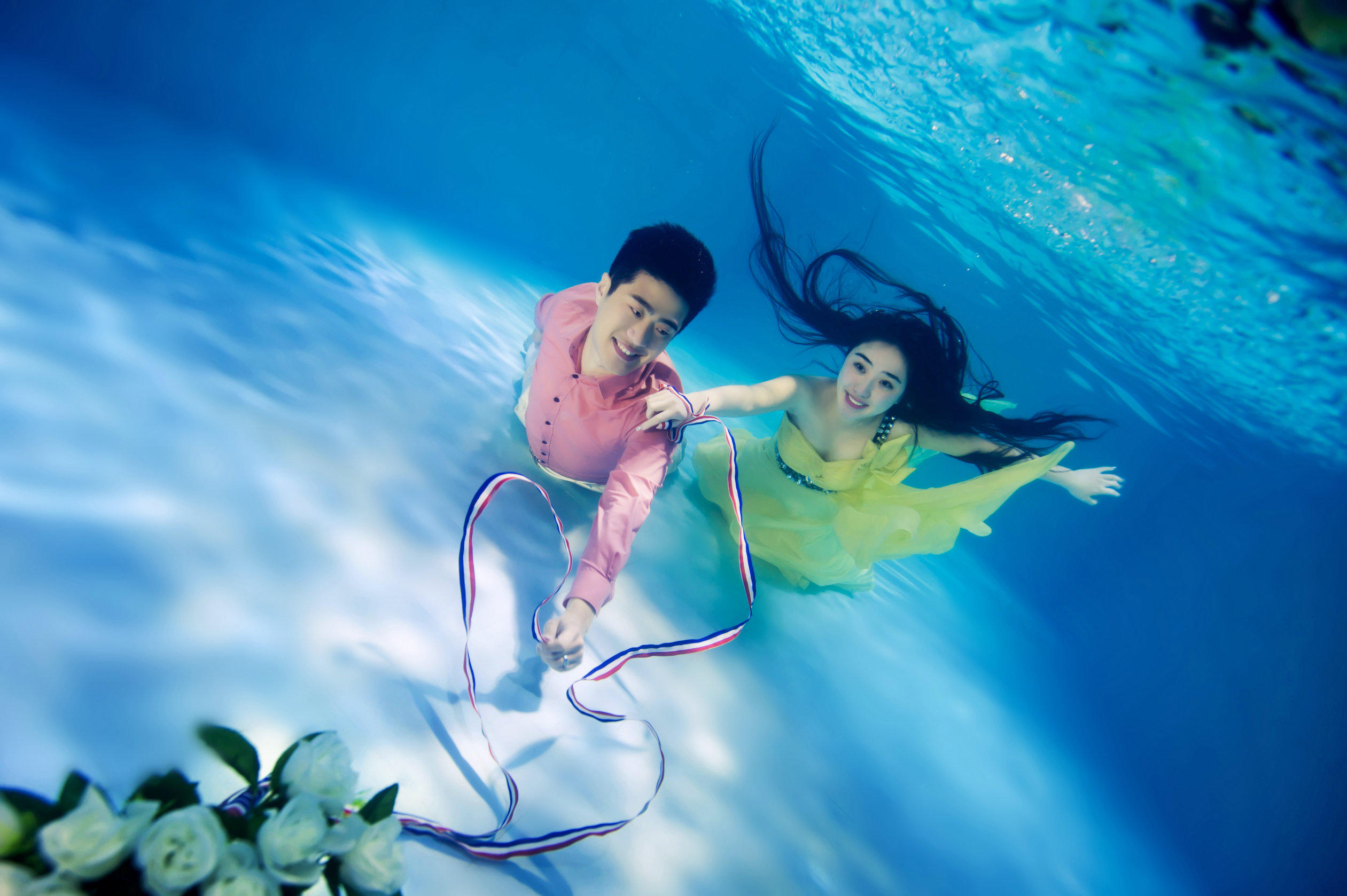 维罗纳客片丨水下婚纱照