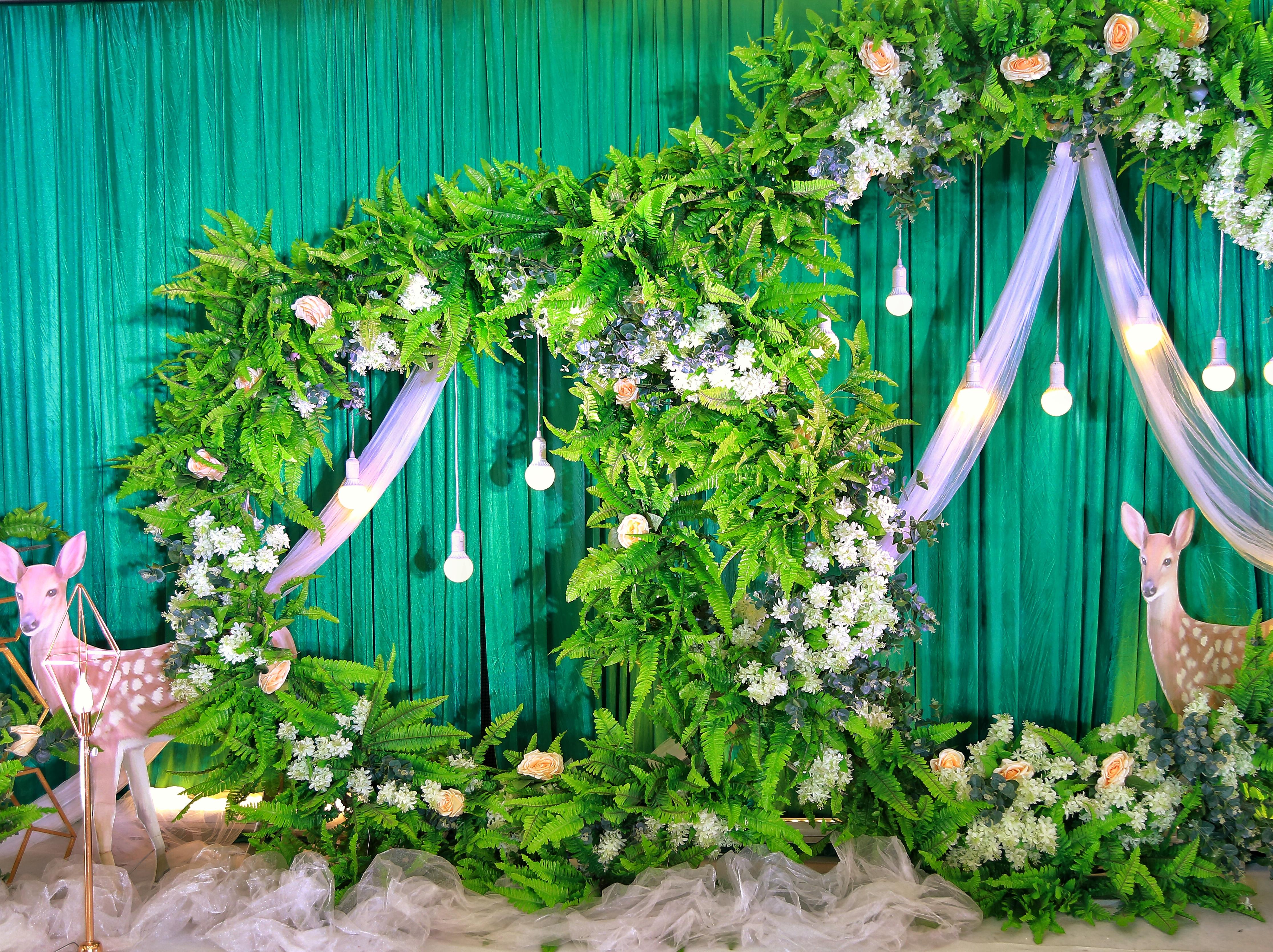 小预算 精致型婚礼+森系+服务团队