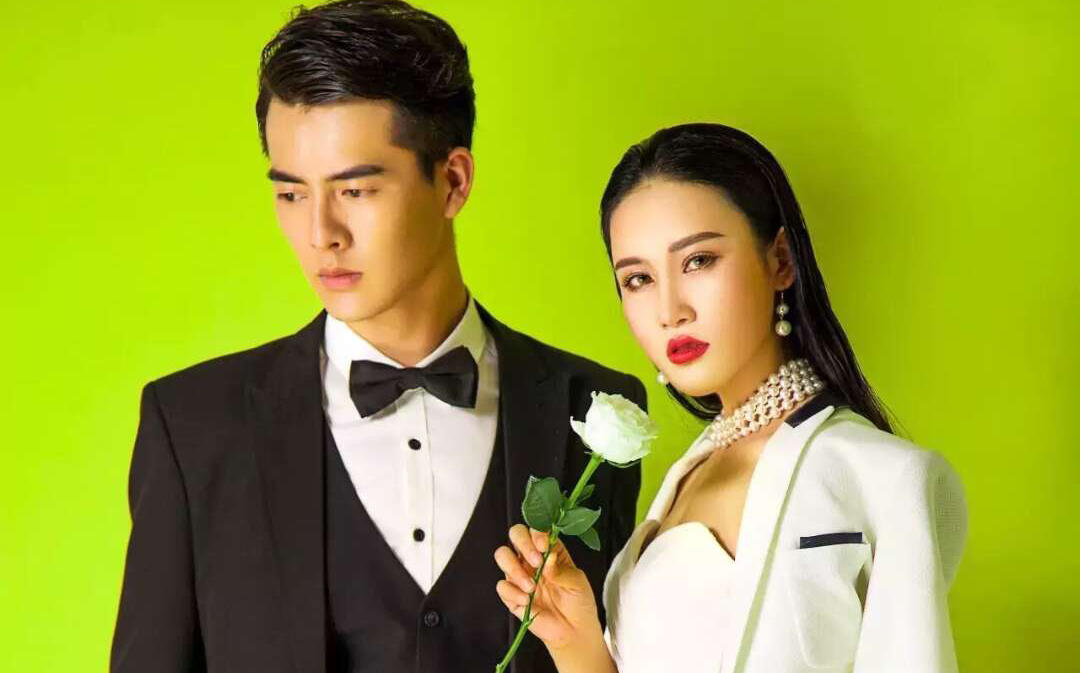 《記時(shí)攝影》私人專(zhuān)屬定制性價(jià)比超高婚紗套系