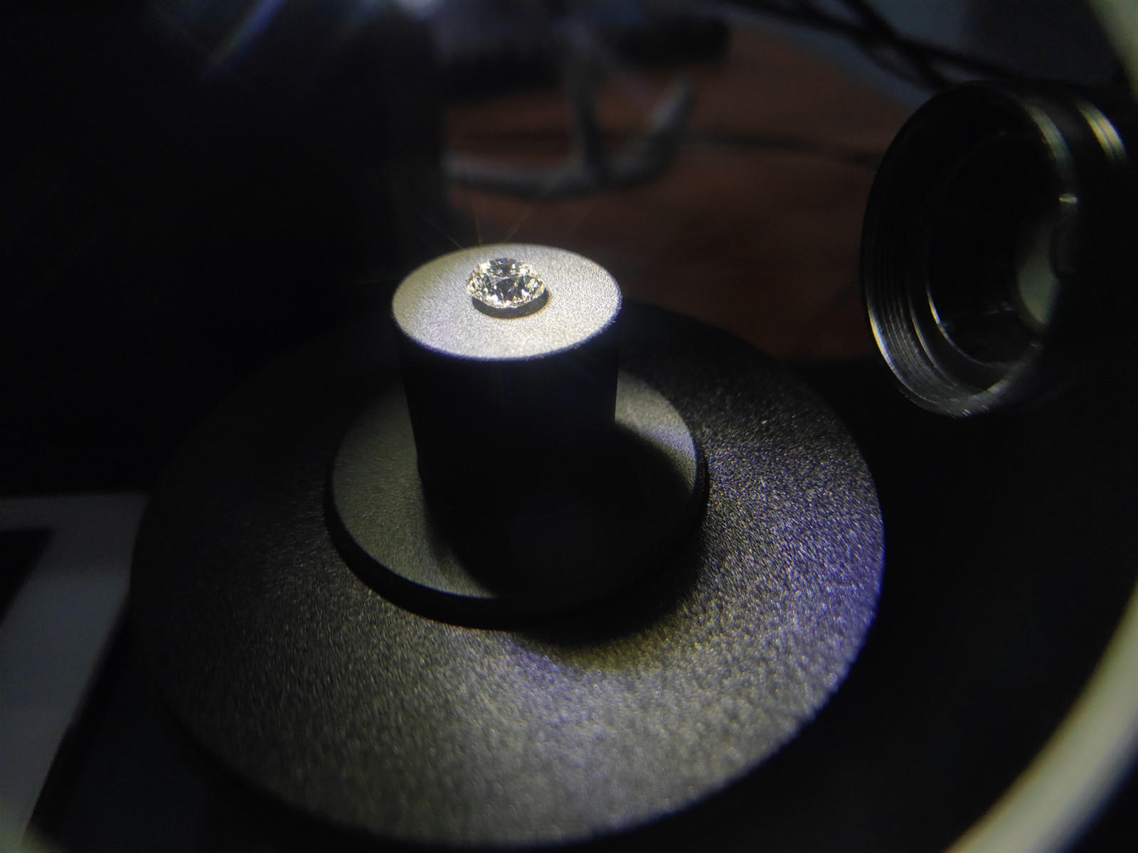GIA 裸石0.31克拉 H色SI2 切工EX 