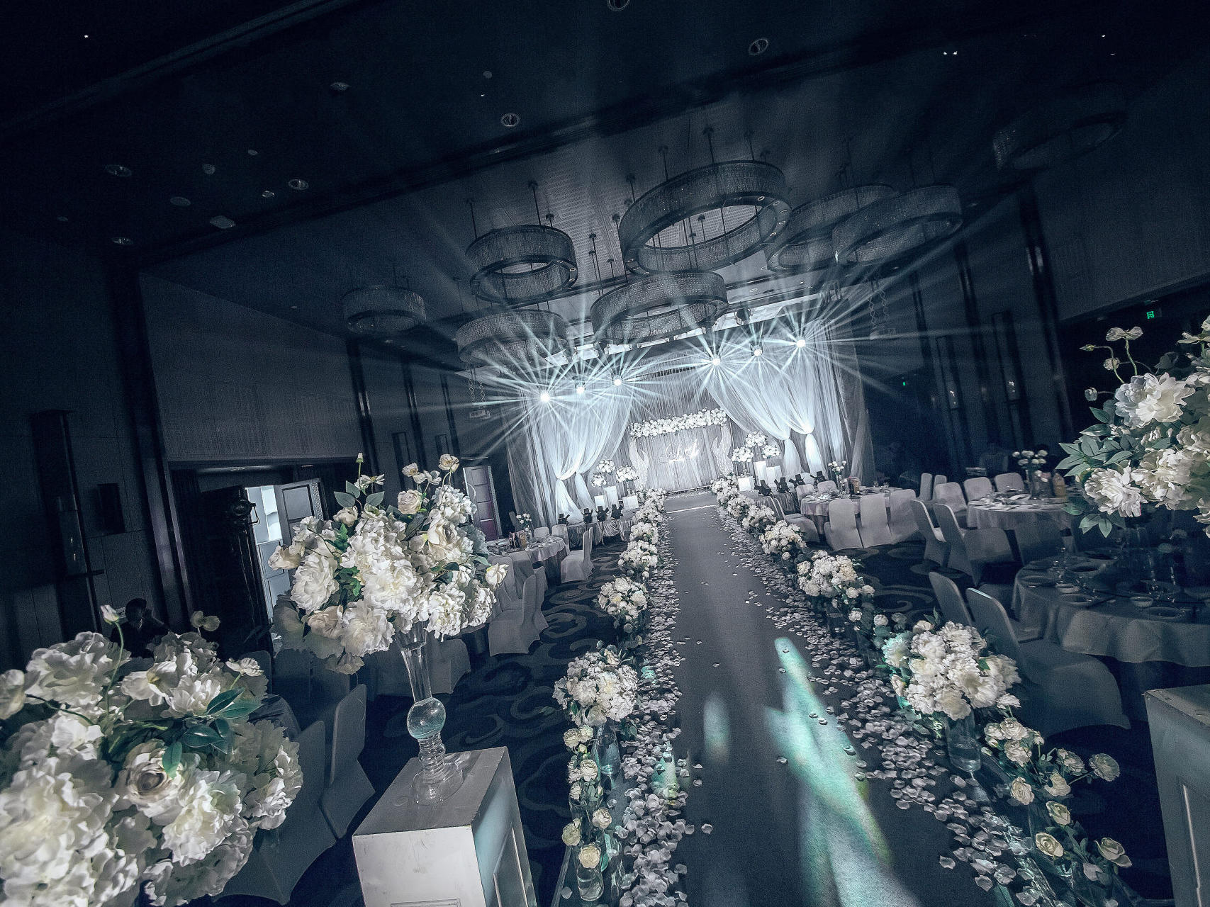 汇爱婚礼《灰度》极简婚礼+四大金刚