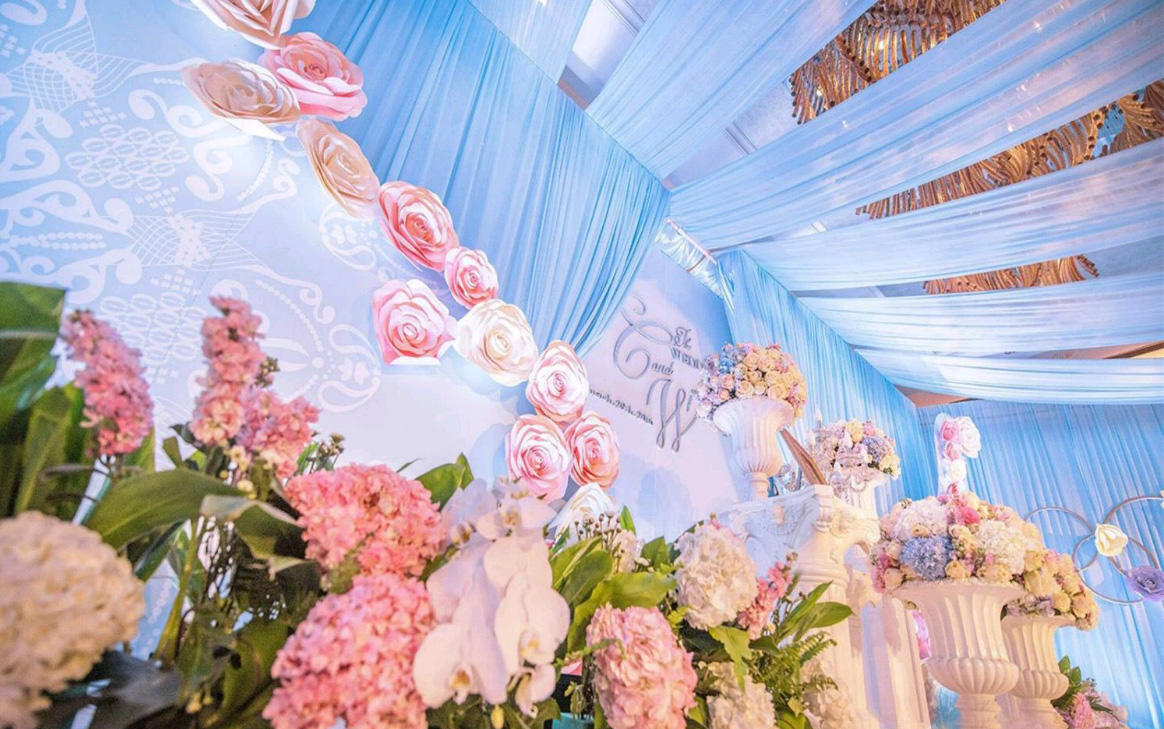 达林婚礼爱在蓝色云海2017婚礼布置 主题婚礼