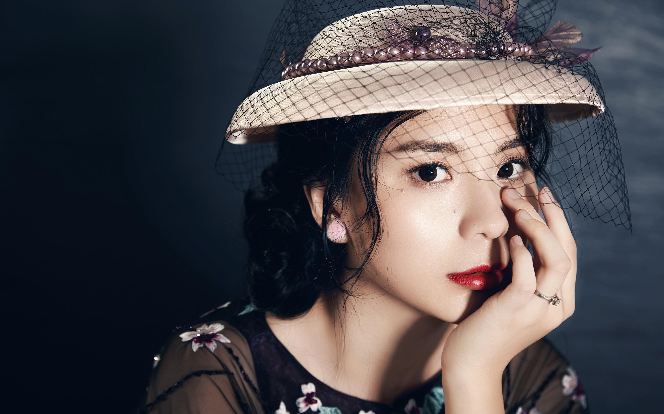 素色影 私人定制个性婚纱照 十服十造 55张精修