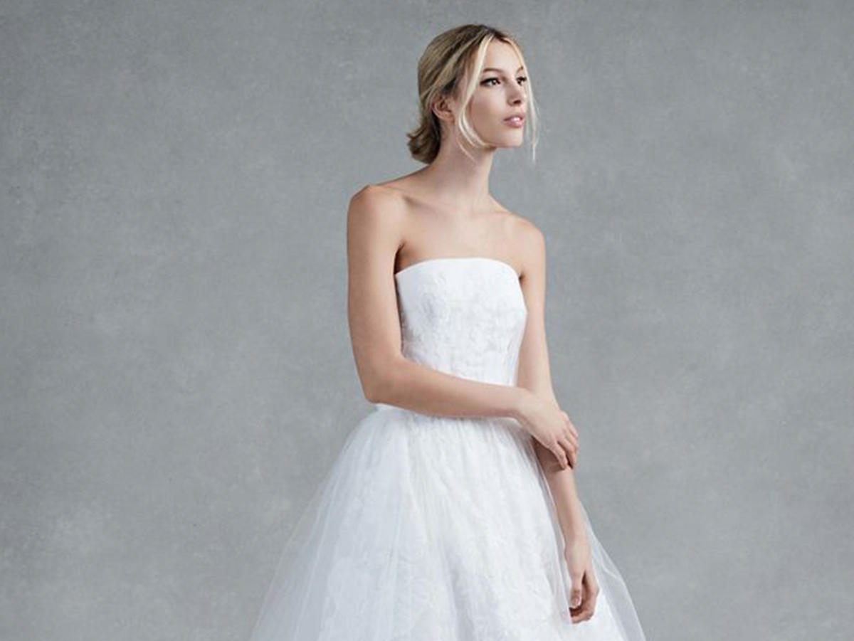 情迷法兰西系列租赁婚纱+礼服（三件套）包含新娘妆