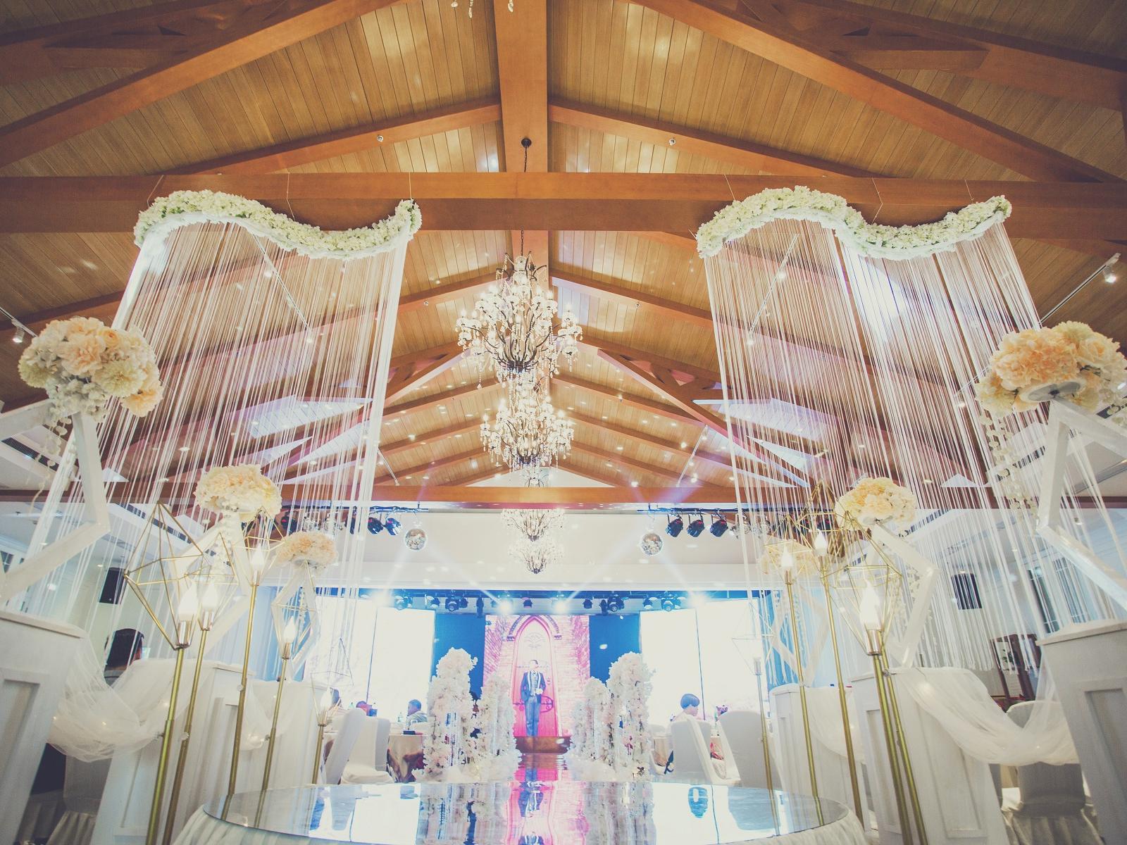 【95后都喜欢】双机全角度摄像+水晶镜面通道