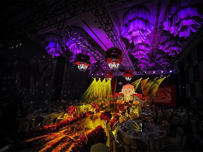 【山丹丹婚礼套餐】复古红金婚礼《一世倾城》