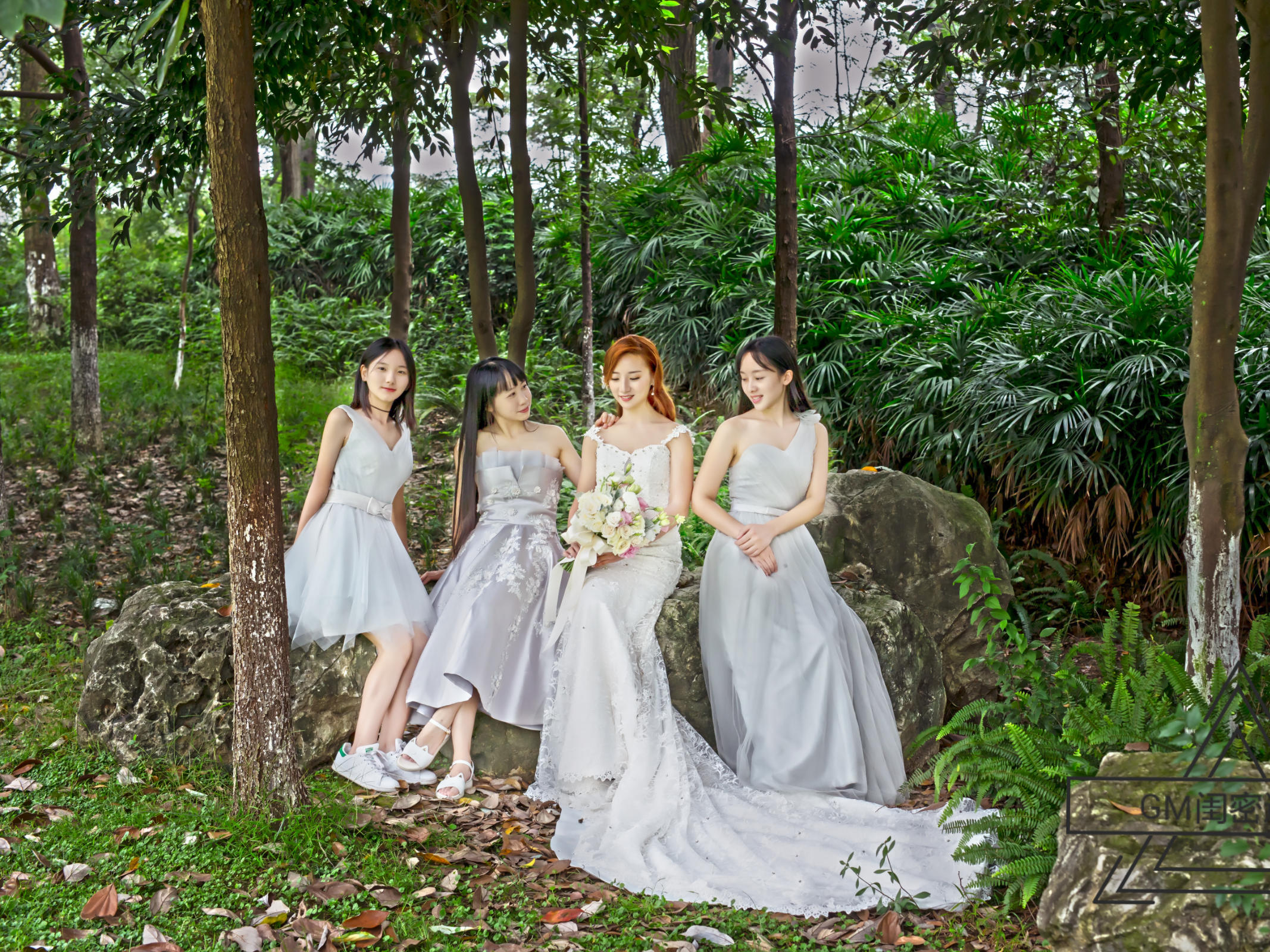 【大多数新娘的选择】高级化妆师跟妆套餐3妆3造+