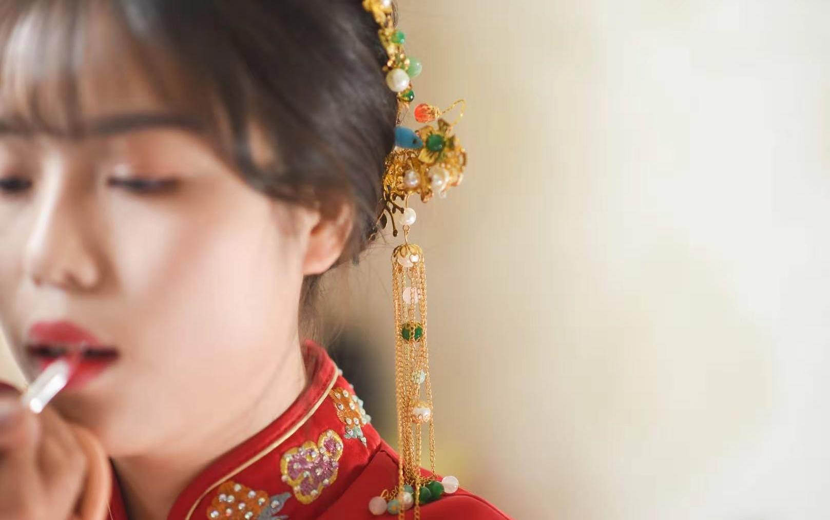 婚礼跟拍+双机位/原片300张/精修40张/相册