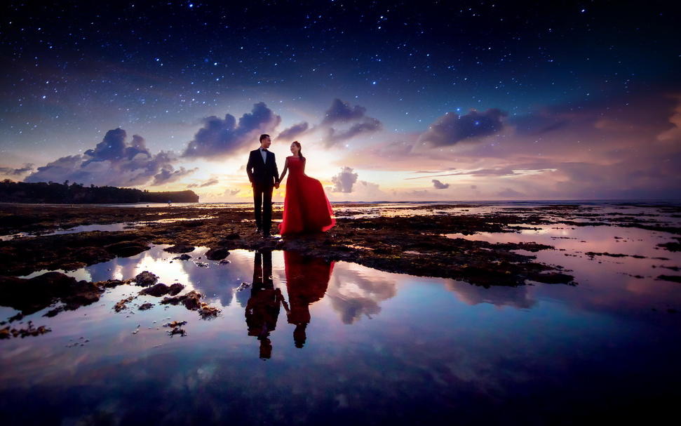 店庆+抵现金活动+15大礼品赠送+微电影