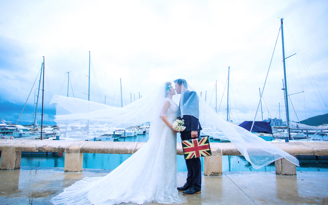 三亞夏季特惠來襲+5造5服+送住宿+免接機(jī)