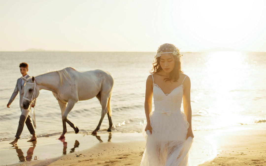 龙阳峡谷+沙漠+MV 一对一服务 送酒店三天两晚