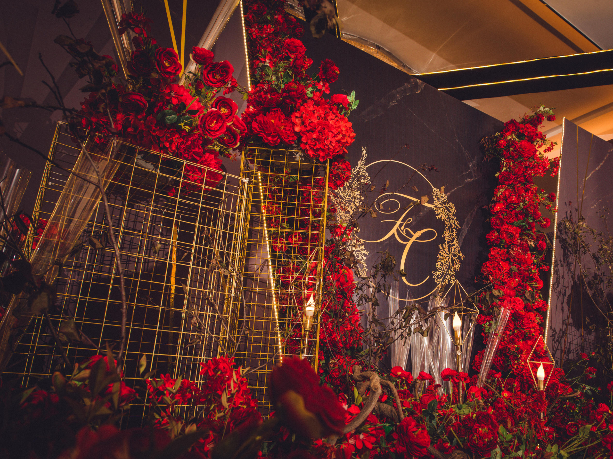 【纪念日婚礼】满满的玫瑰代表对你的爱意