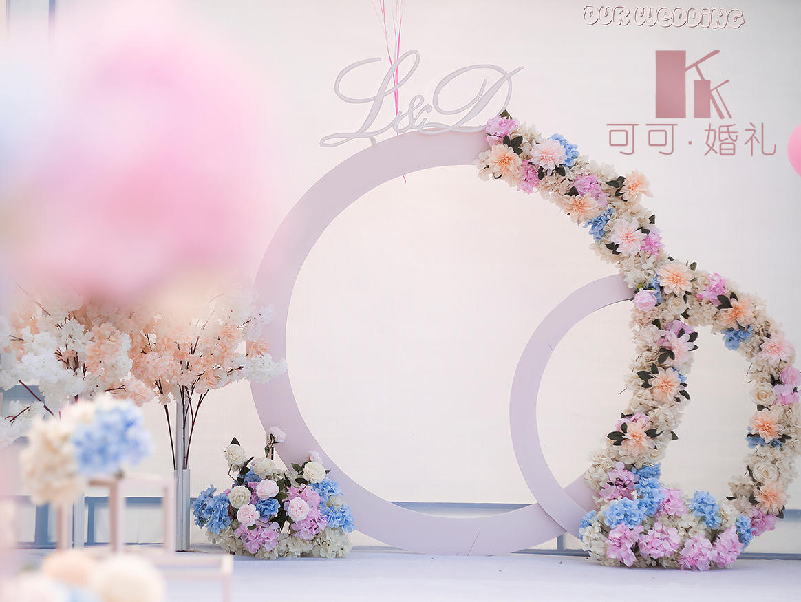 阳光——  新款浅粉色户外 淡蓝色 超高性价比