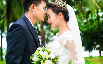 雙景區(qū)蜈支洲島+非誠勿擾2+服裝20+套產(chǎn)品包郵