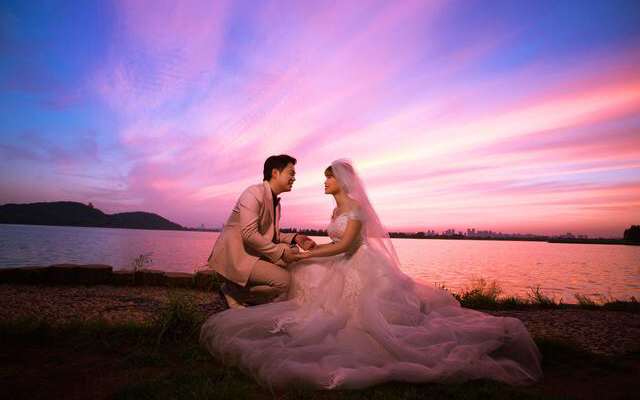 你来、或者我去  包路费 60张入册 景/服任选