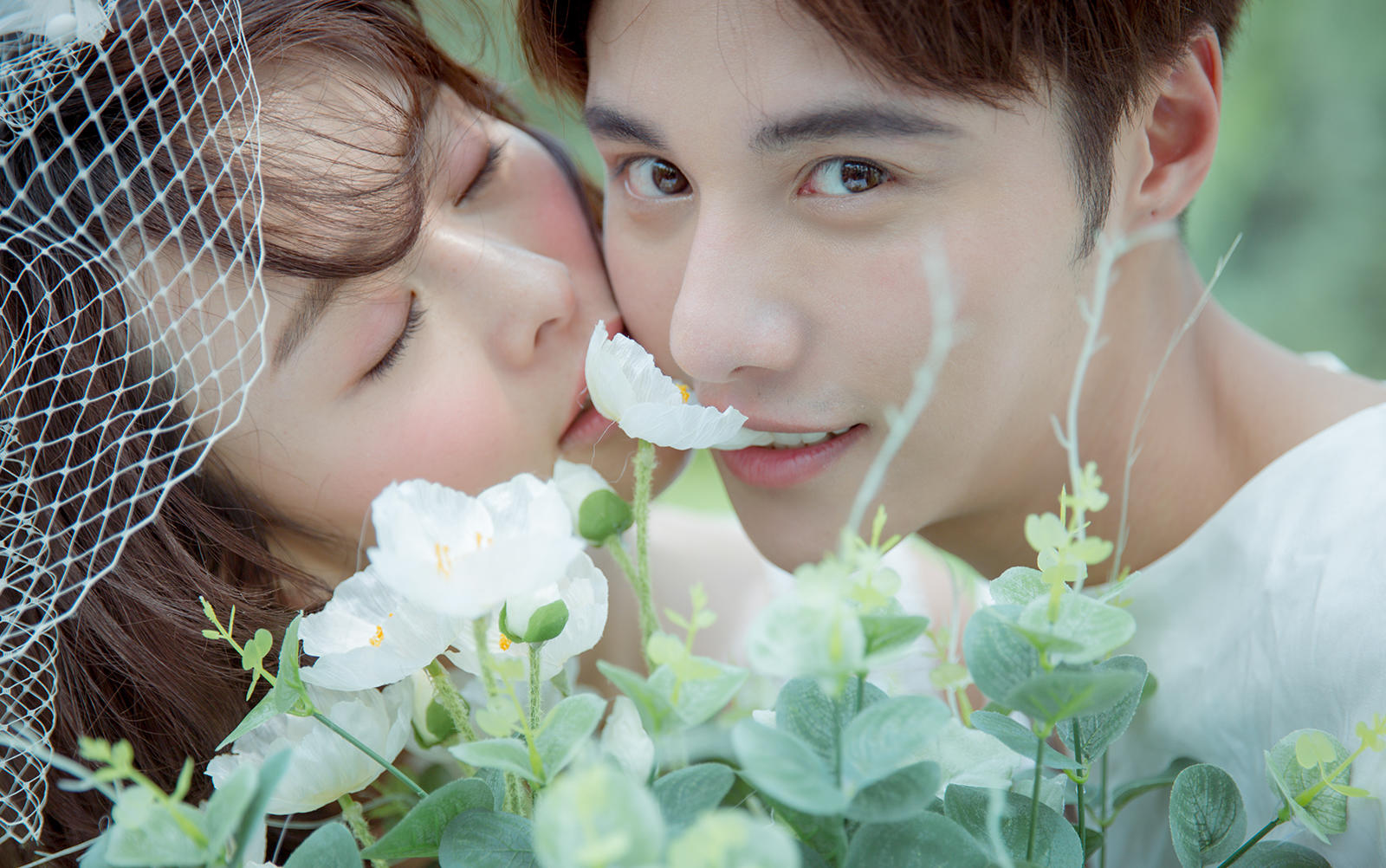 婚纱照 个性摄影《草坪婚礼》