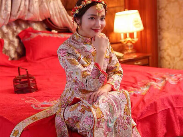 【绣阁嫁衣】中式秀禾服，全面上新。。。