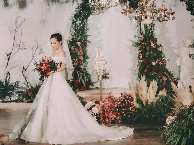 9999元限时抢购全鲜花定制布置