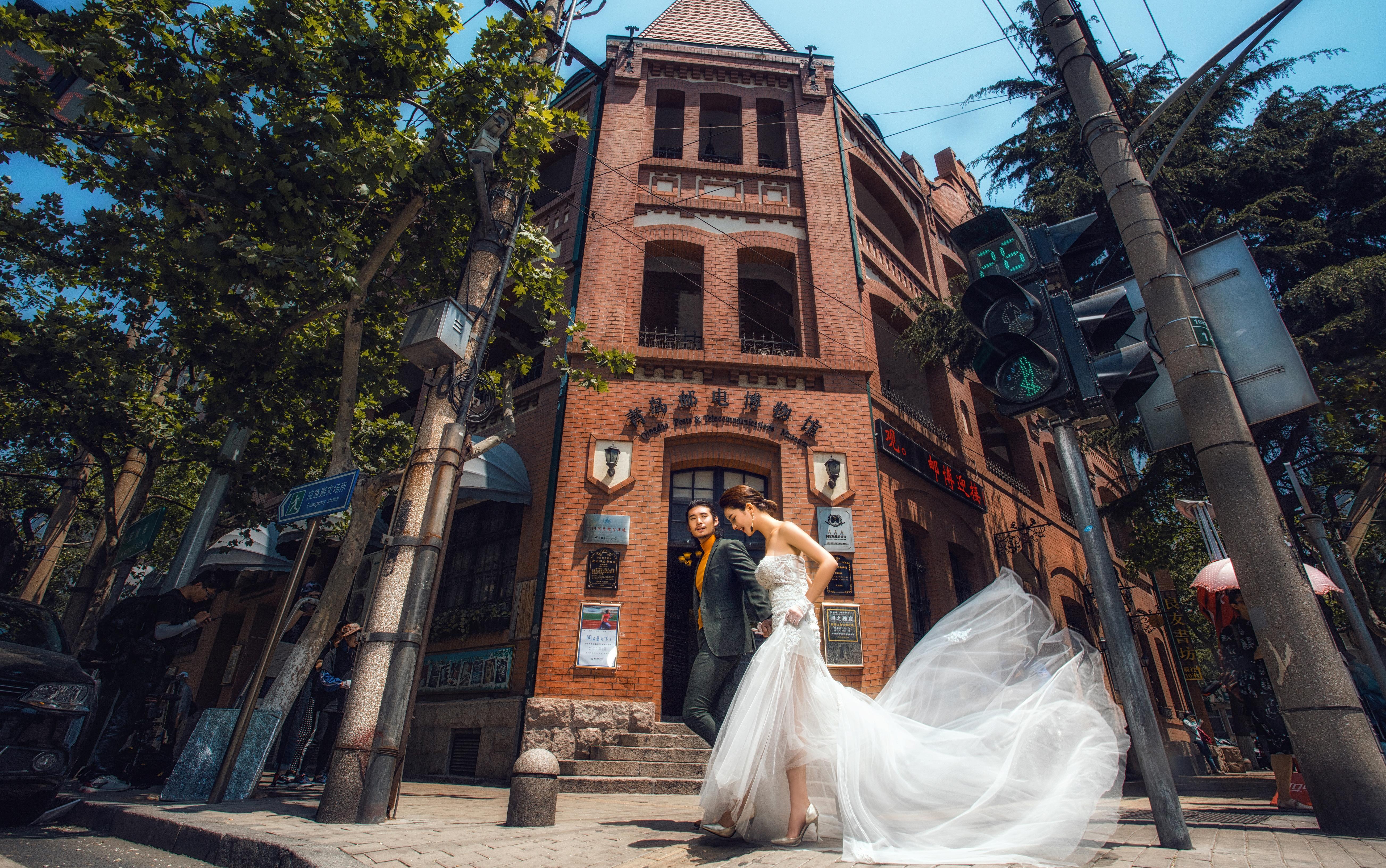 優(yōu)度首席團(tuán)隊(duì)定制+愛情微電影/場景不限+蜜月酒店