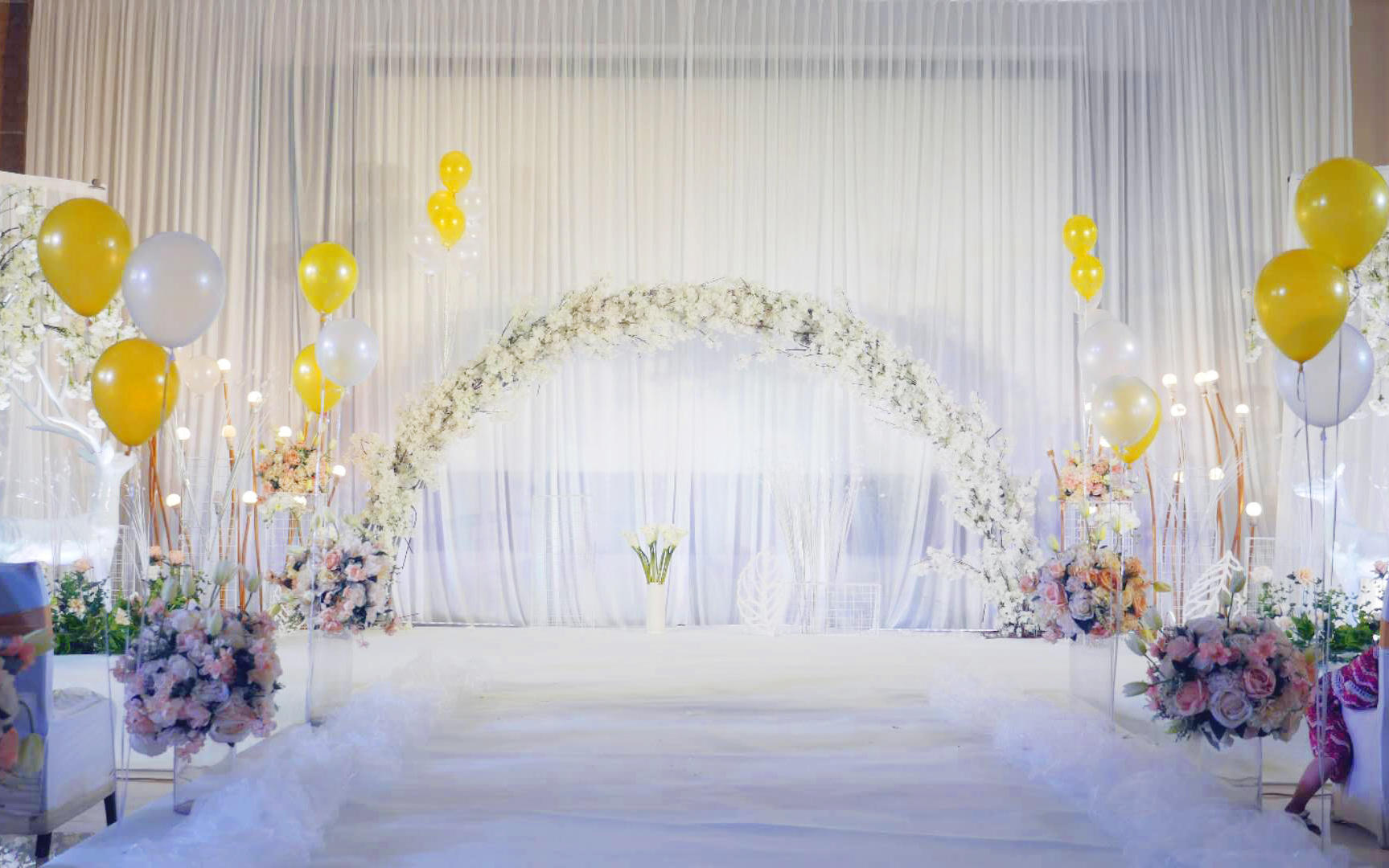 2108~白色清新时尚婚礼