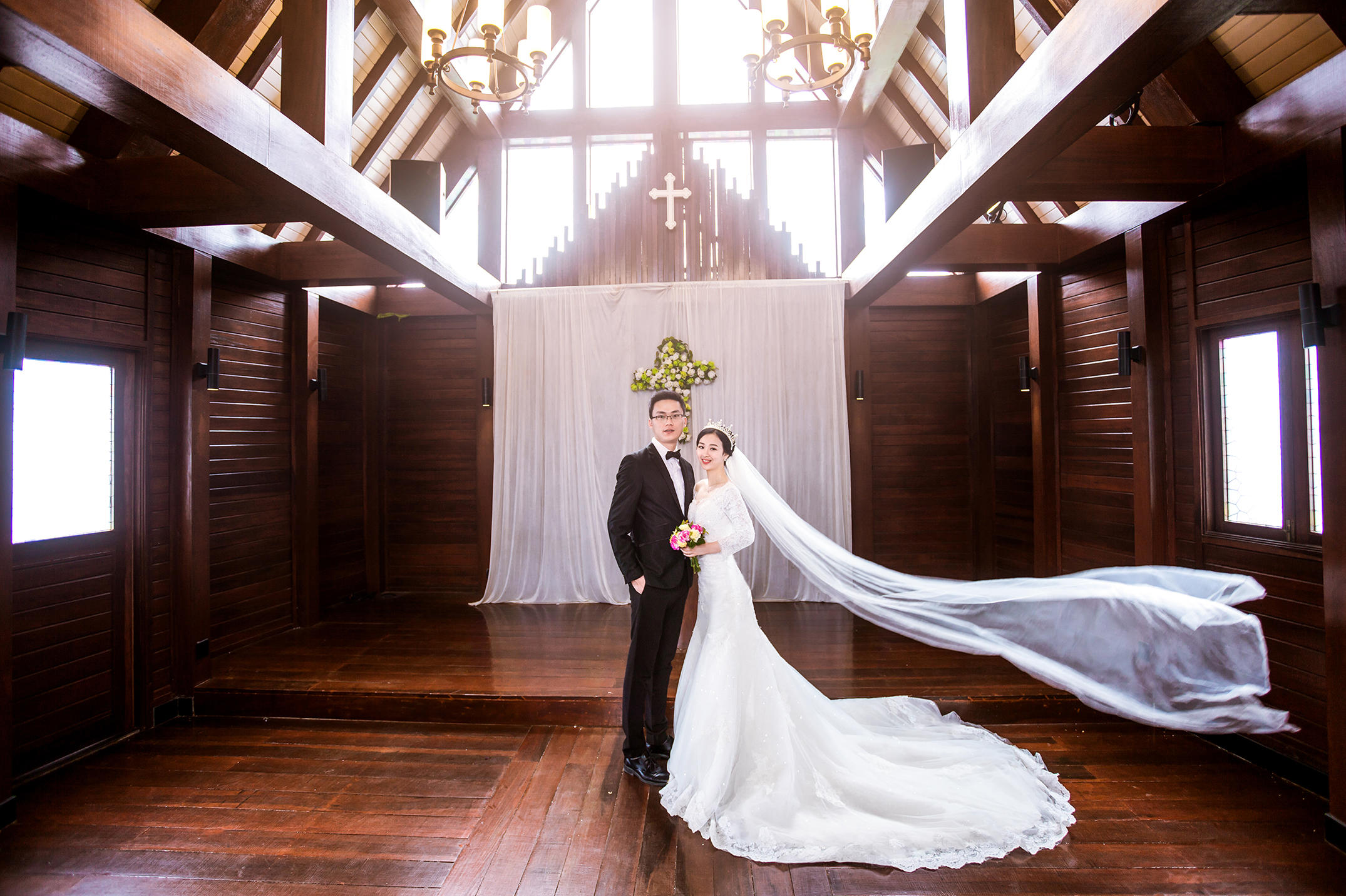 双景区蜈支洲岛+非诚勿扰2+服装20+套产品包邮