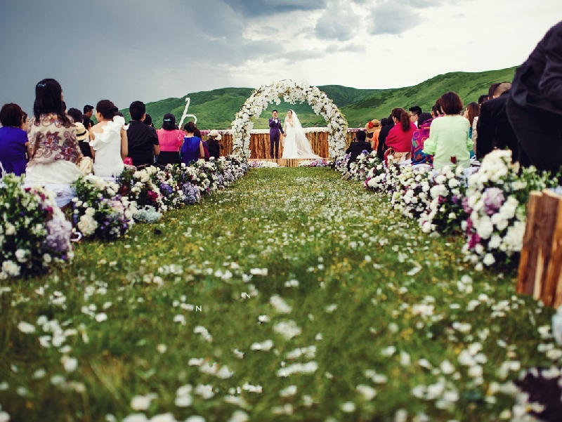 【嫁给你】格桑花の草原婚礼 一边旅行一边结婚系列