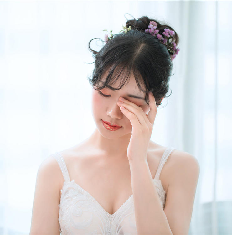 青羽婚纱礼服elegant精品套餐+高级化妆