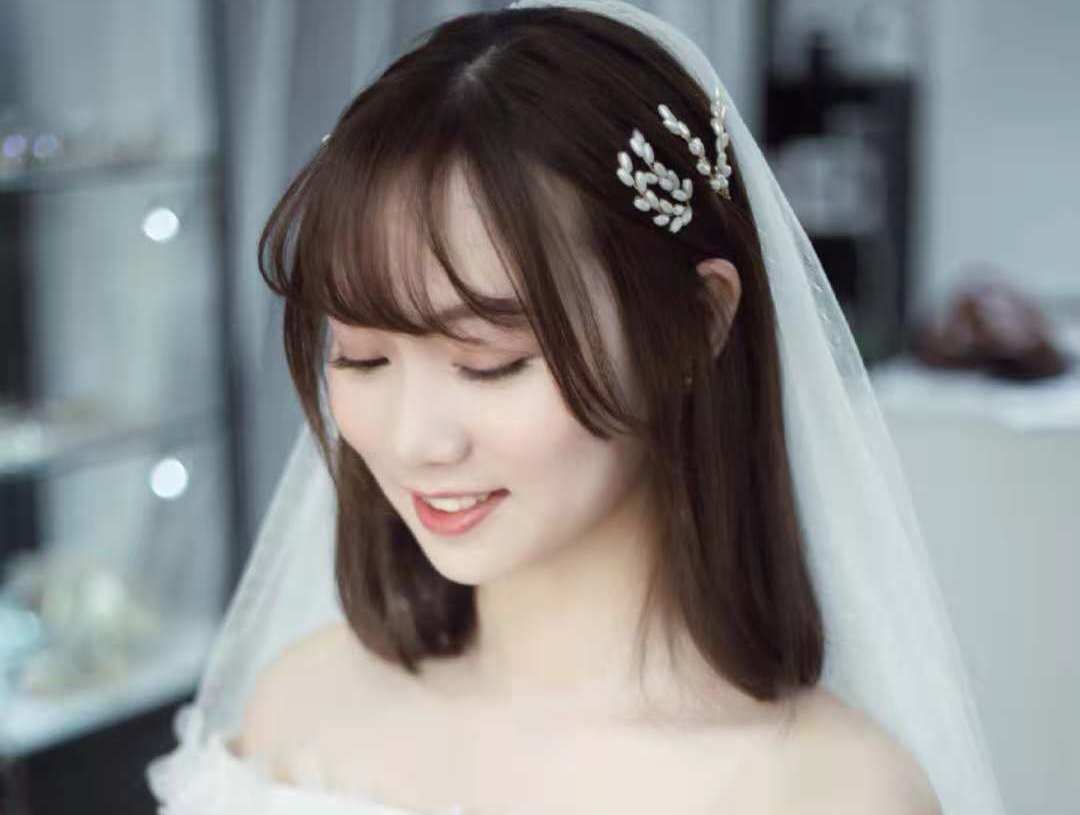 团购限定专业老师全天跟妆！