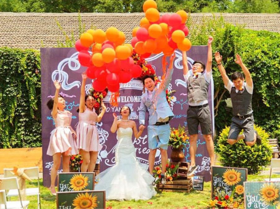 【八月婚礼定制】花草圆梦 草坪婚礼