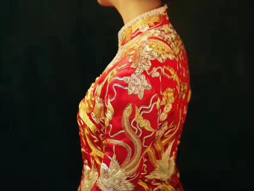 Camellia 素 中式礼服龙凤褂一件