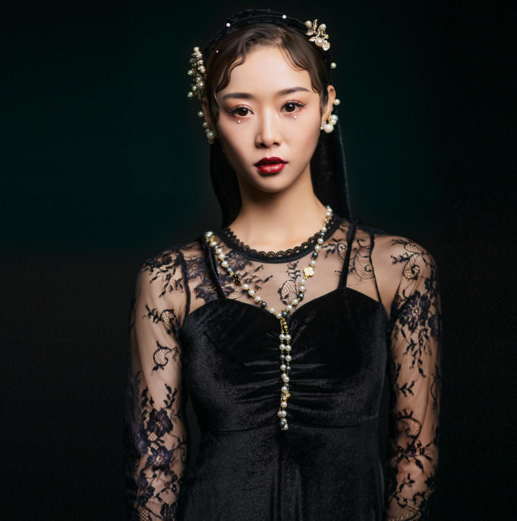 【高定款】首席档全程跟妆（烟台五区内）+送伴娘妆