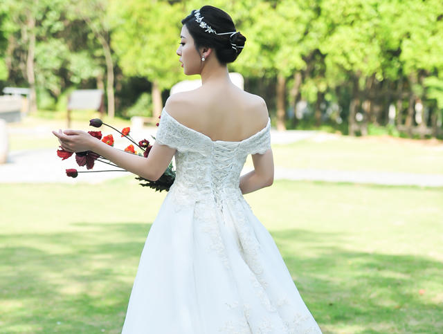 【绣阁嫁衣】欧式金色优雅大气长托 森系婚礼必选款