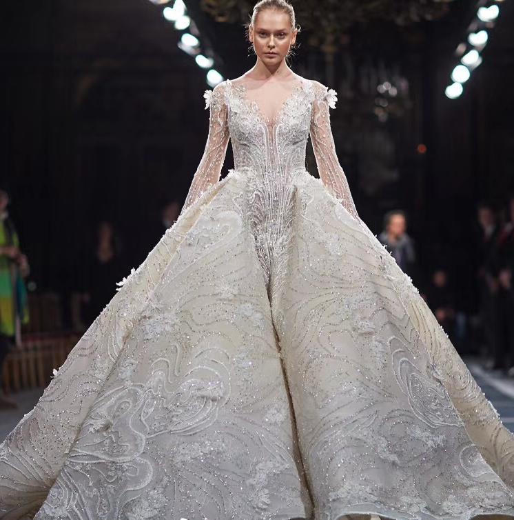 【奢华六件套】仪式纱＋出门纱+敬酒服+伴娘服4件