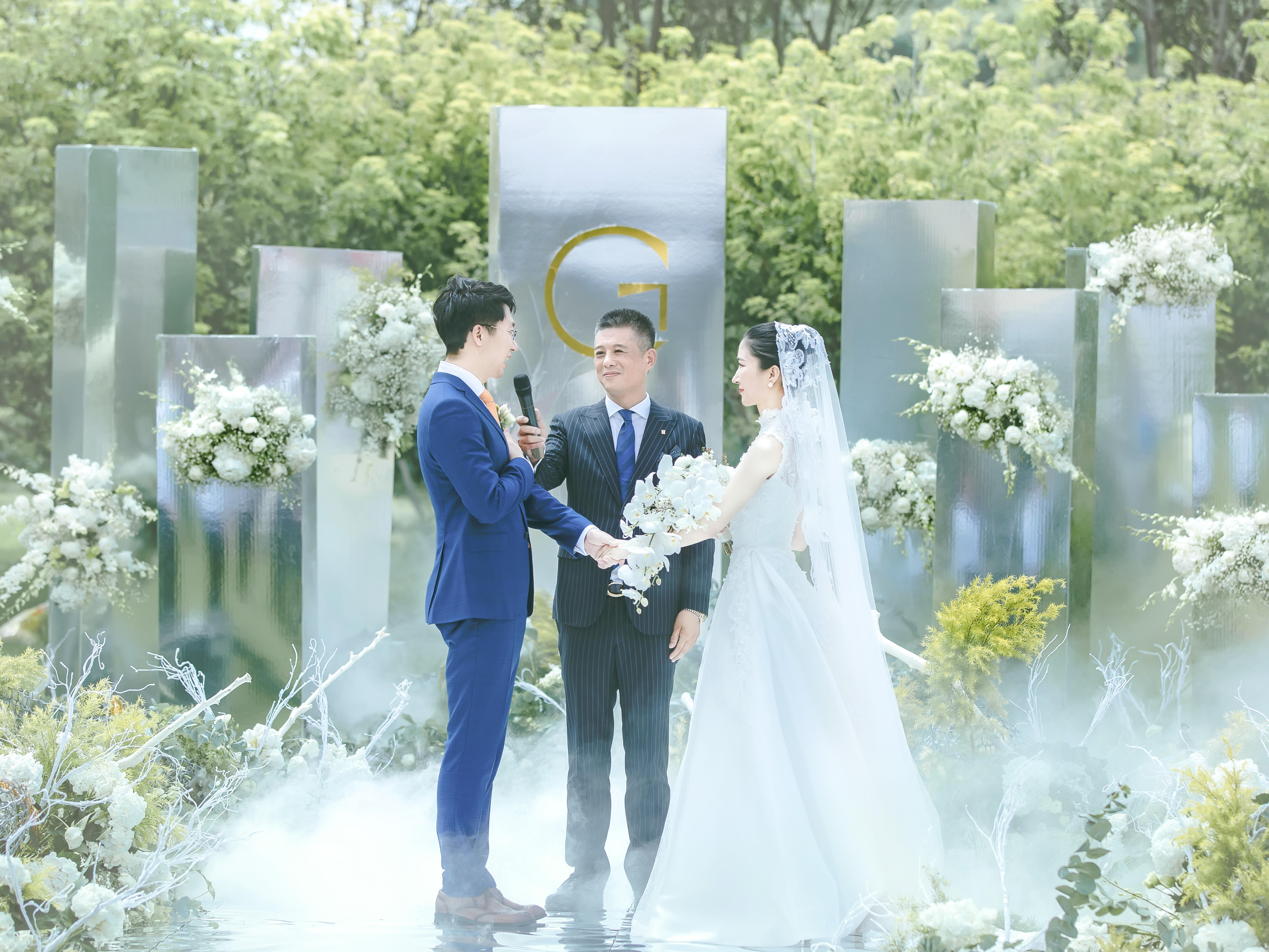大伟婚礼—小清新草坪婚礼《G&L》
