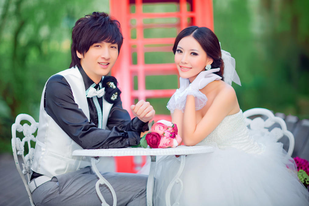 【致青春】8服8造 全程3對1服務(wù) 驚爆3099