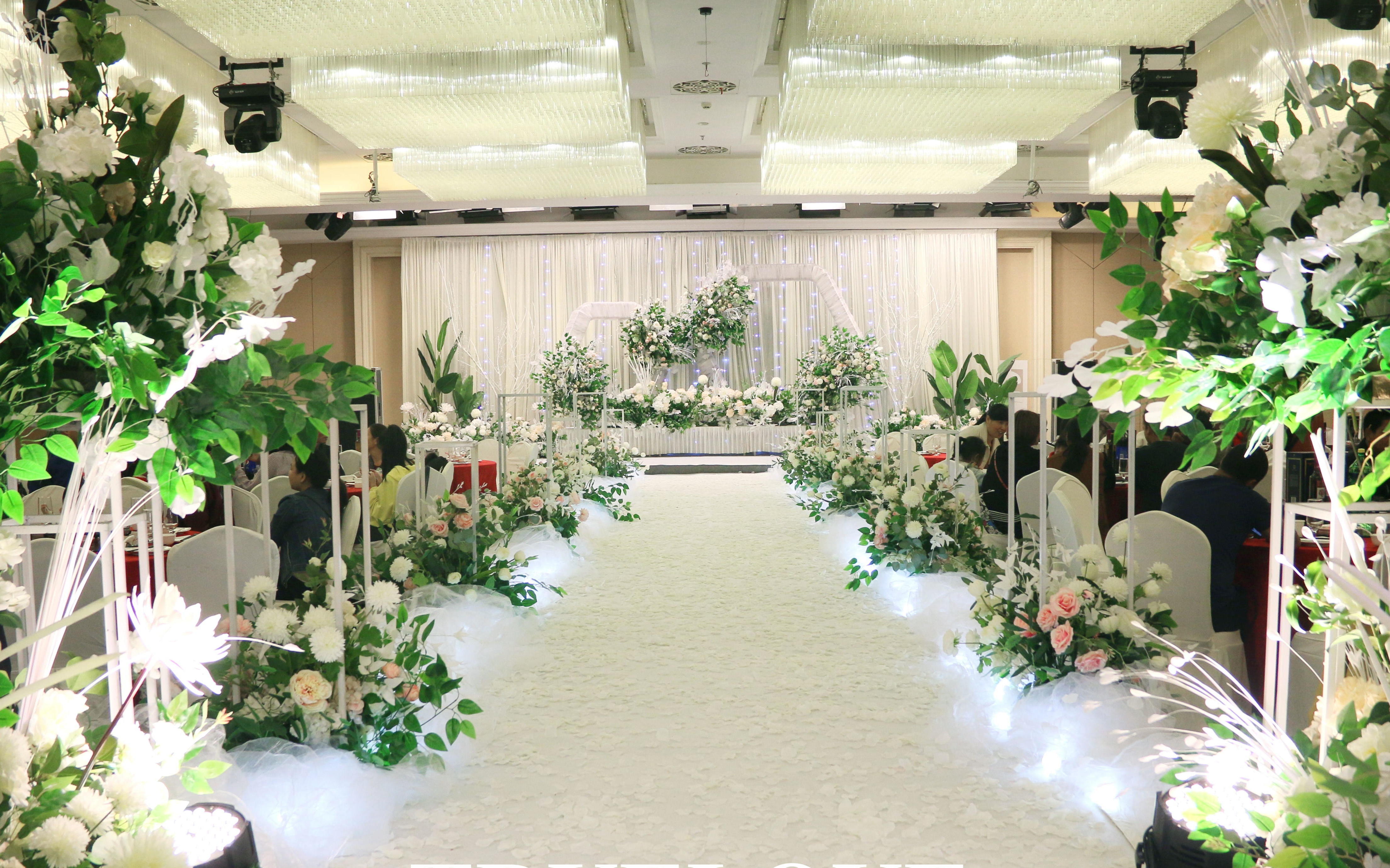 【臻爱婚礼】《微.光》韩白森小清新